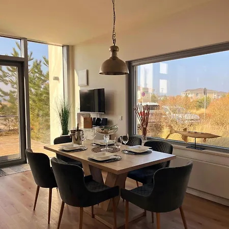 Ostsee - Reetdachhaus Nr 4 