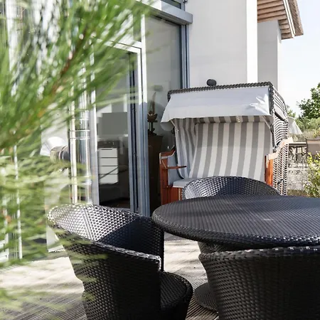 Ostsee - Reetdachhaus Nr 4 