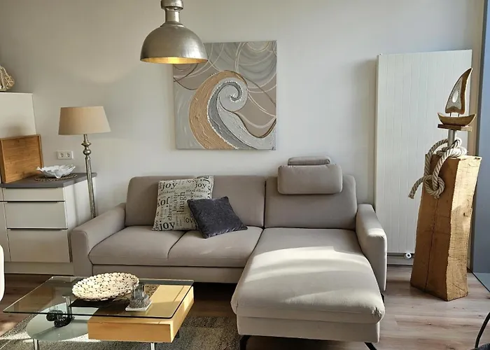 Ostsee - Reetdachhaus Nr 4 